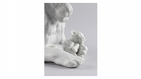 Фигурка Lladro Лев с львенком 44x21 см, фарфор