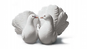 Фигурка Lladro Пара голубей 19x12 см, фарфор